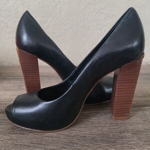 Tory Burch Cantrelle Peep Toe Heels Black Leather Size 5.5
